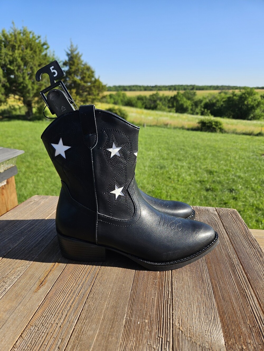 Women's Star Western Cowgirl Boots - Black w/ White Stars - Side Zip NWT